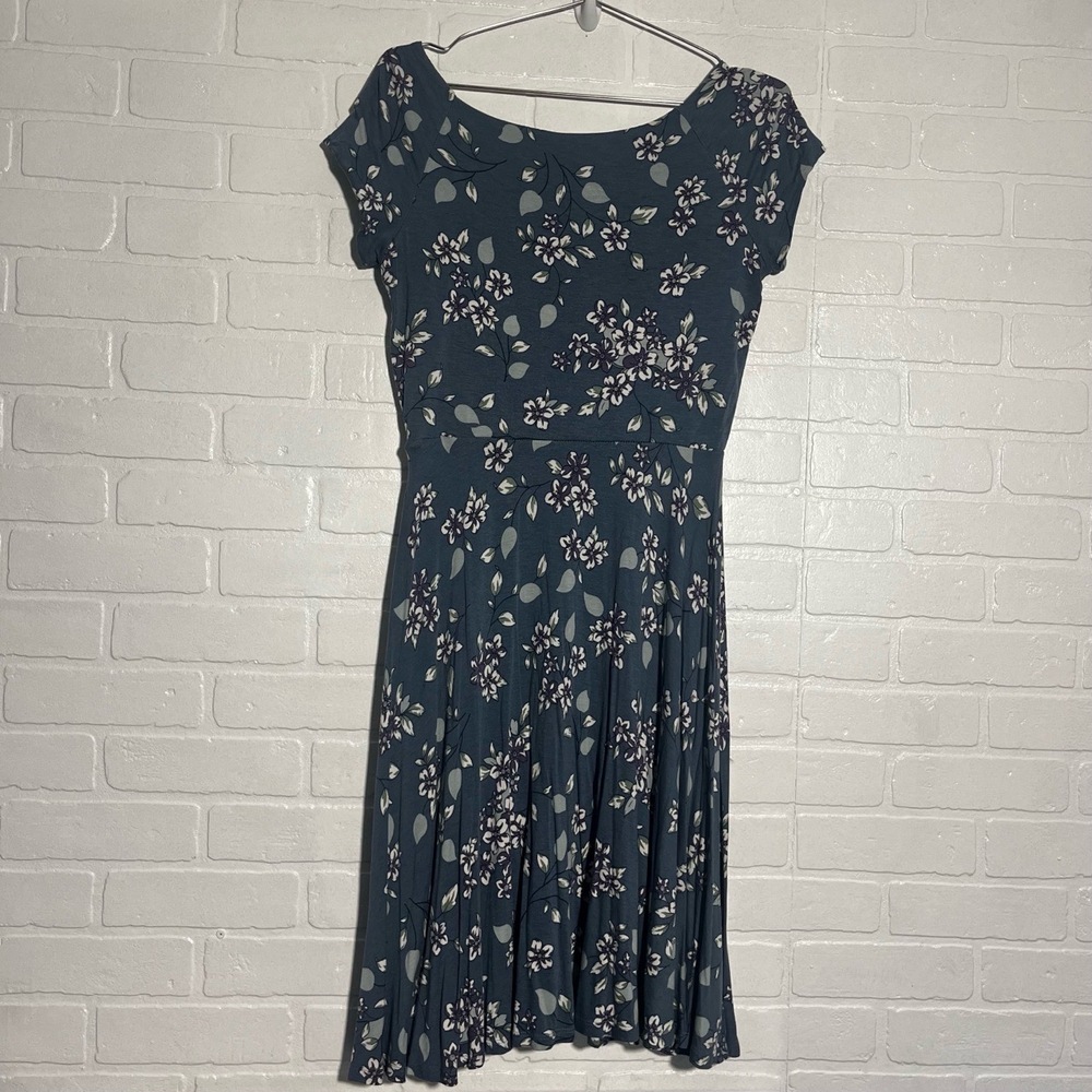 LOFT Dress Blue Floral Fit Flare A Line Short Cap Sleeve Dress Flowy Small - Picture 5 of 7